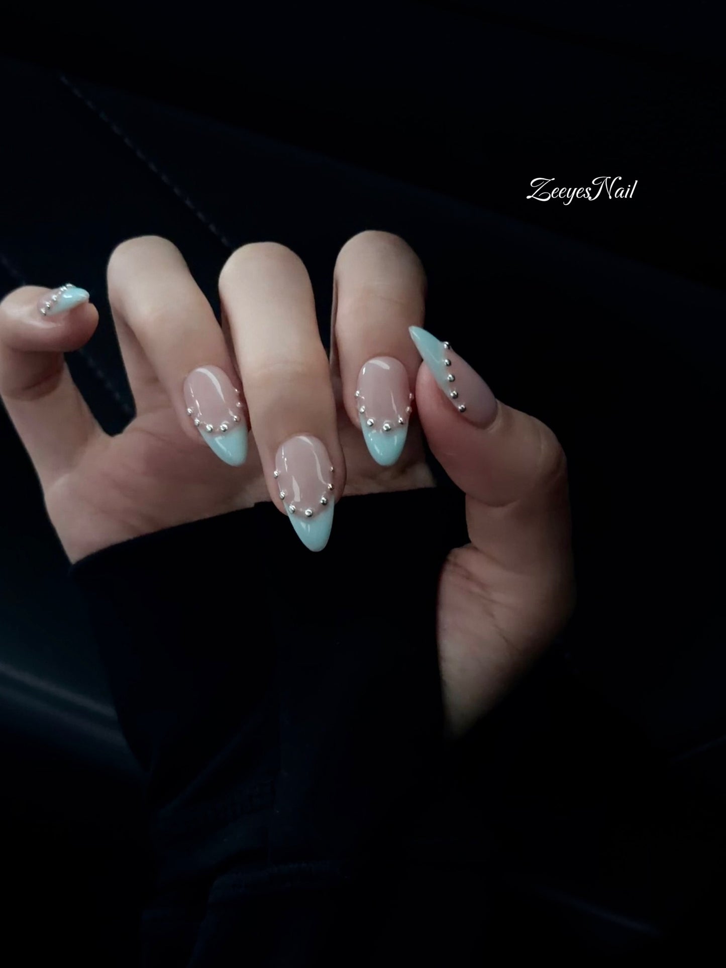 Studded French