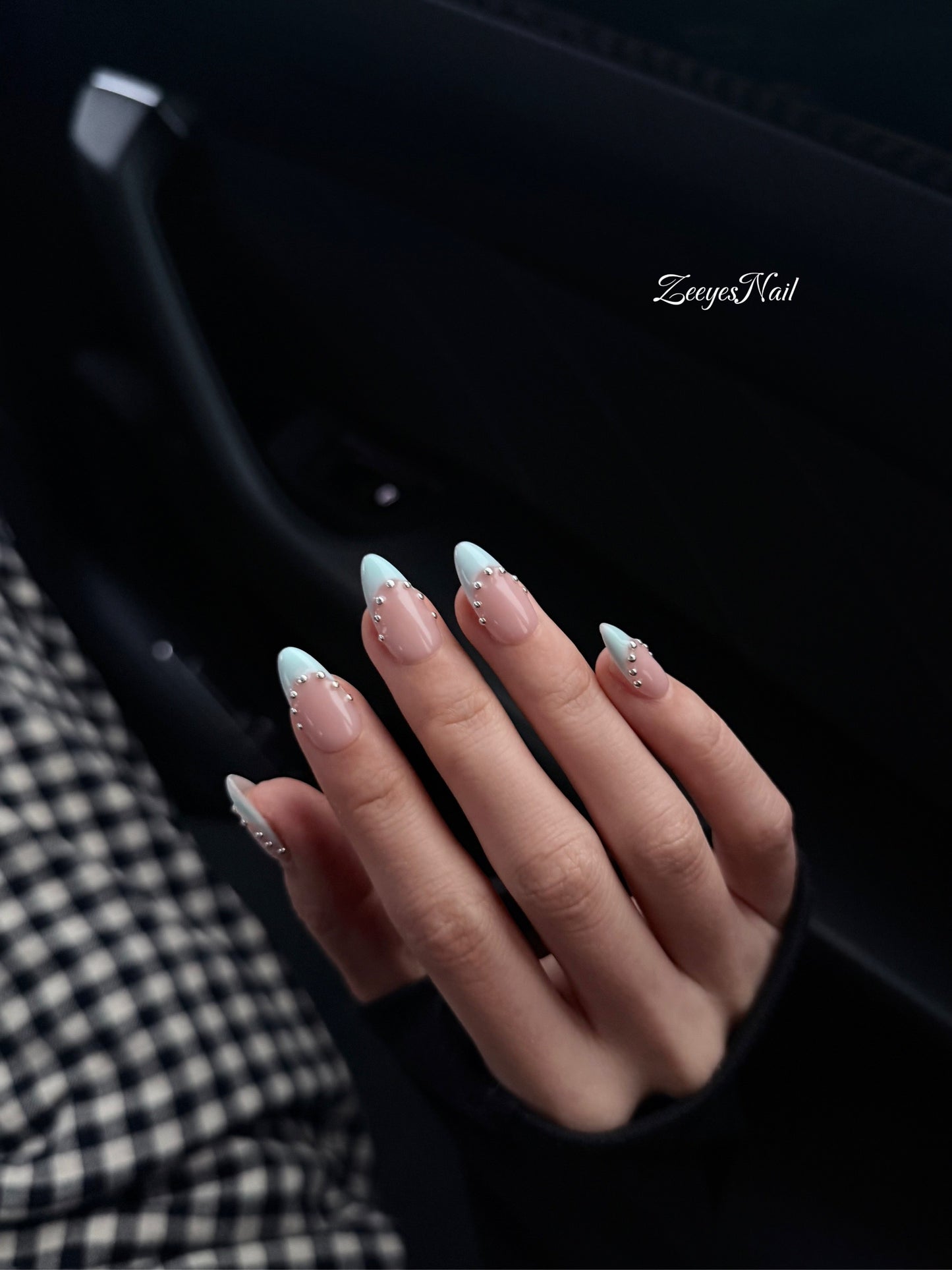 Studded French