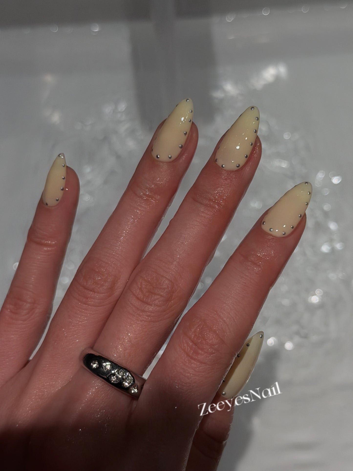 Butter Stud
