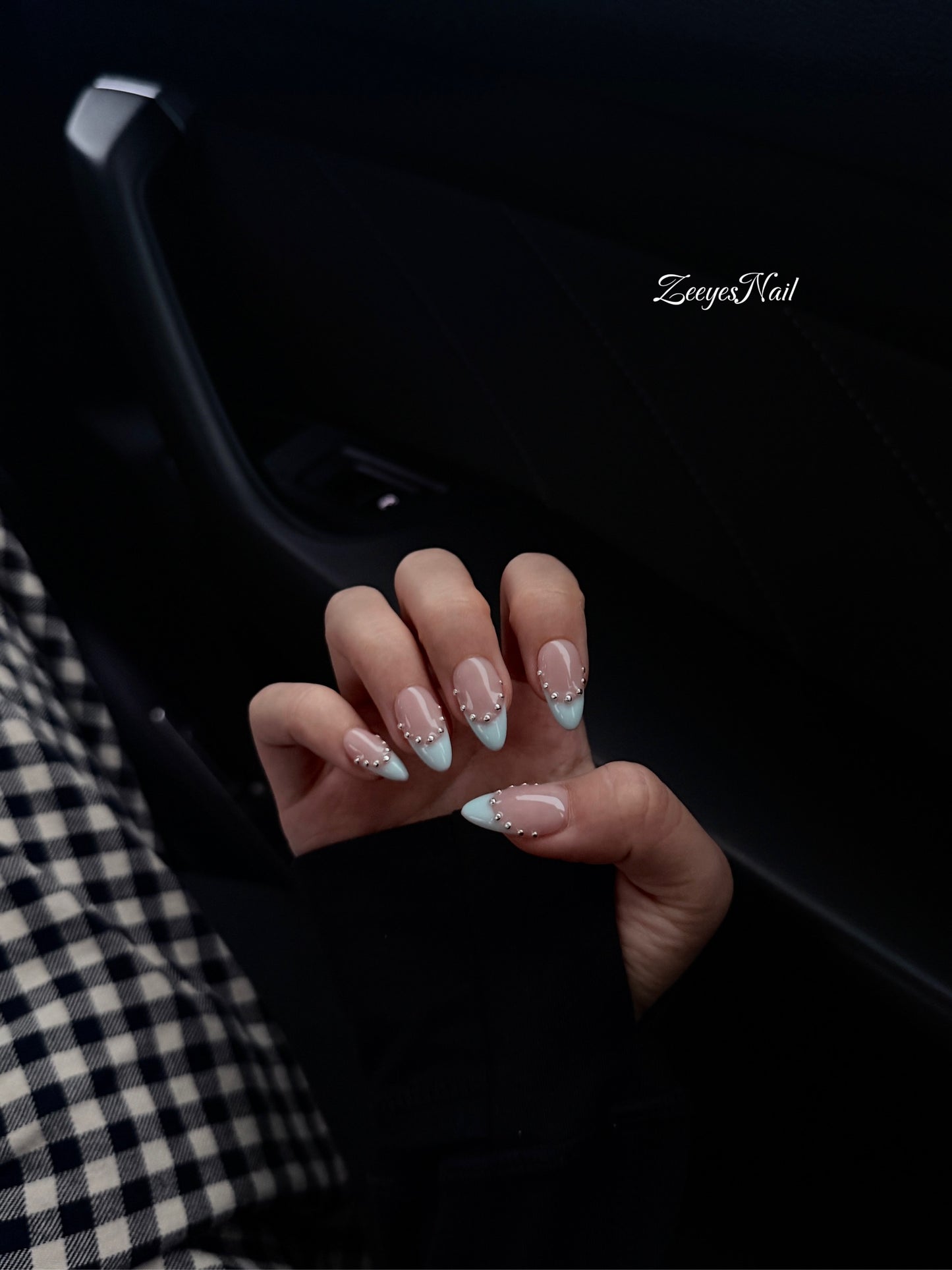 Studded French