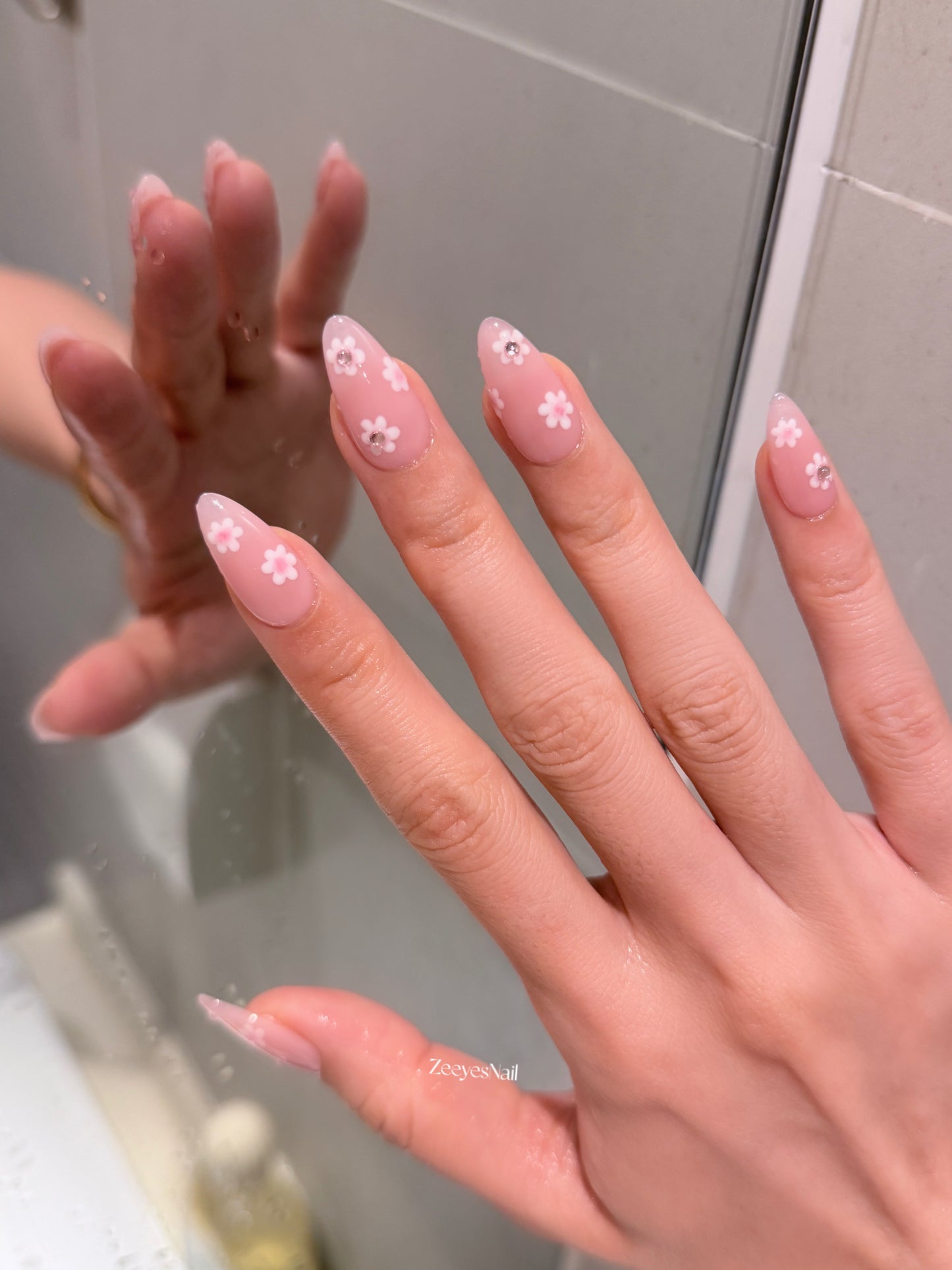 Pinky Bloom